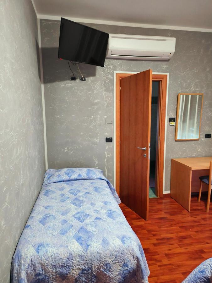 Affittacamere Dolce Sogno Cherasco Exterior foto