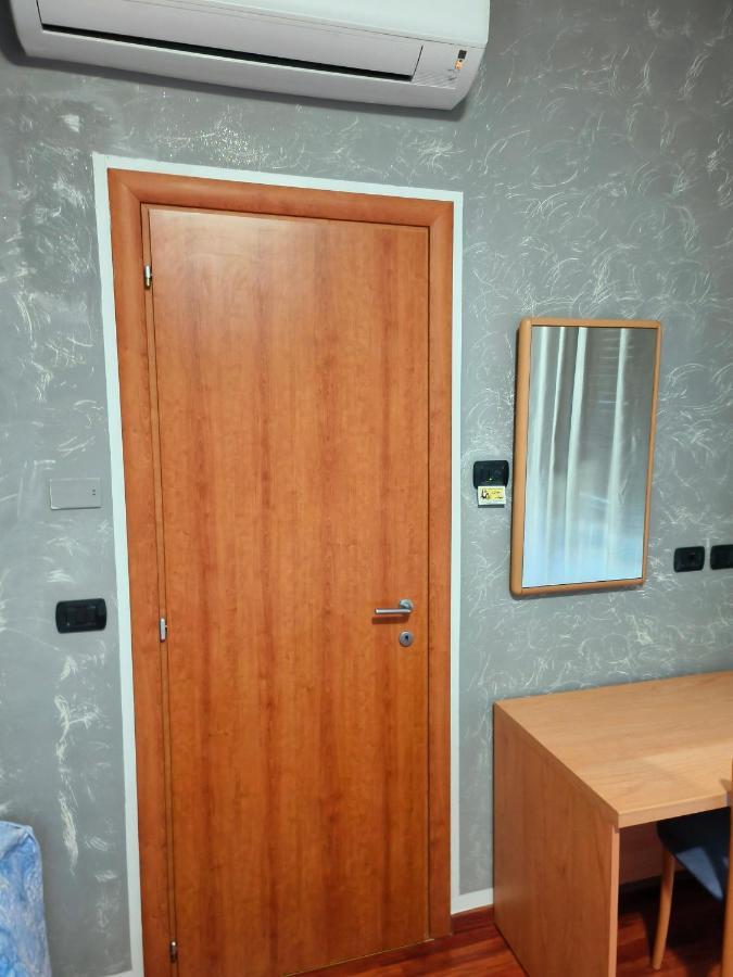 Affittacamere Dolce Sogno Cherasco Exterior foto