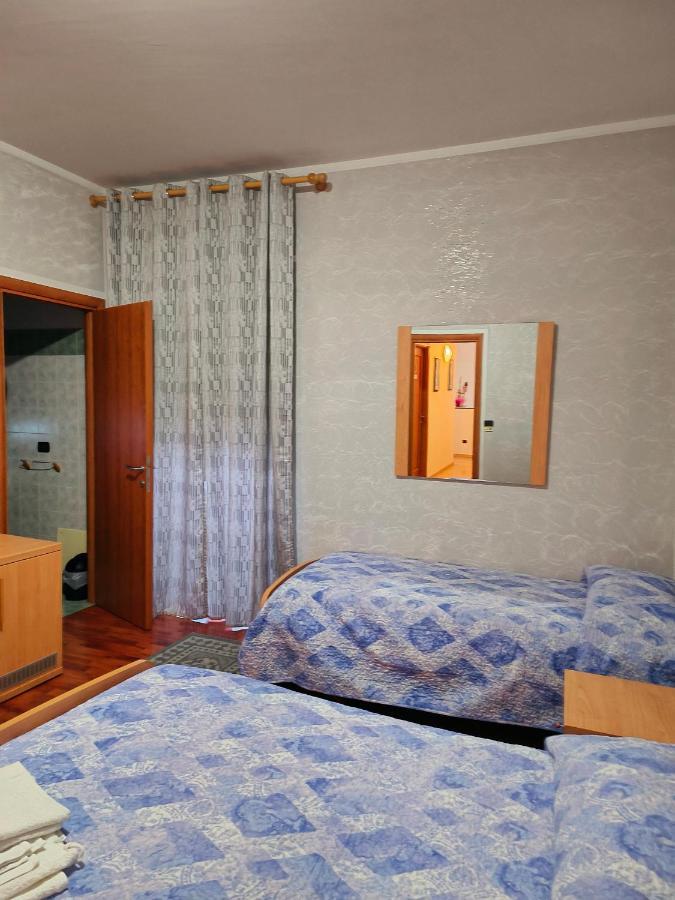 Affittacamere Dolce Sogno Cherasco Exterior foto